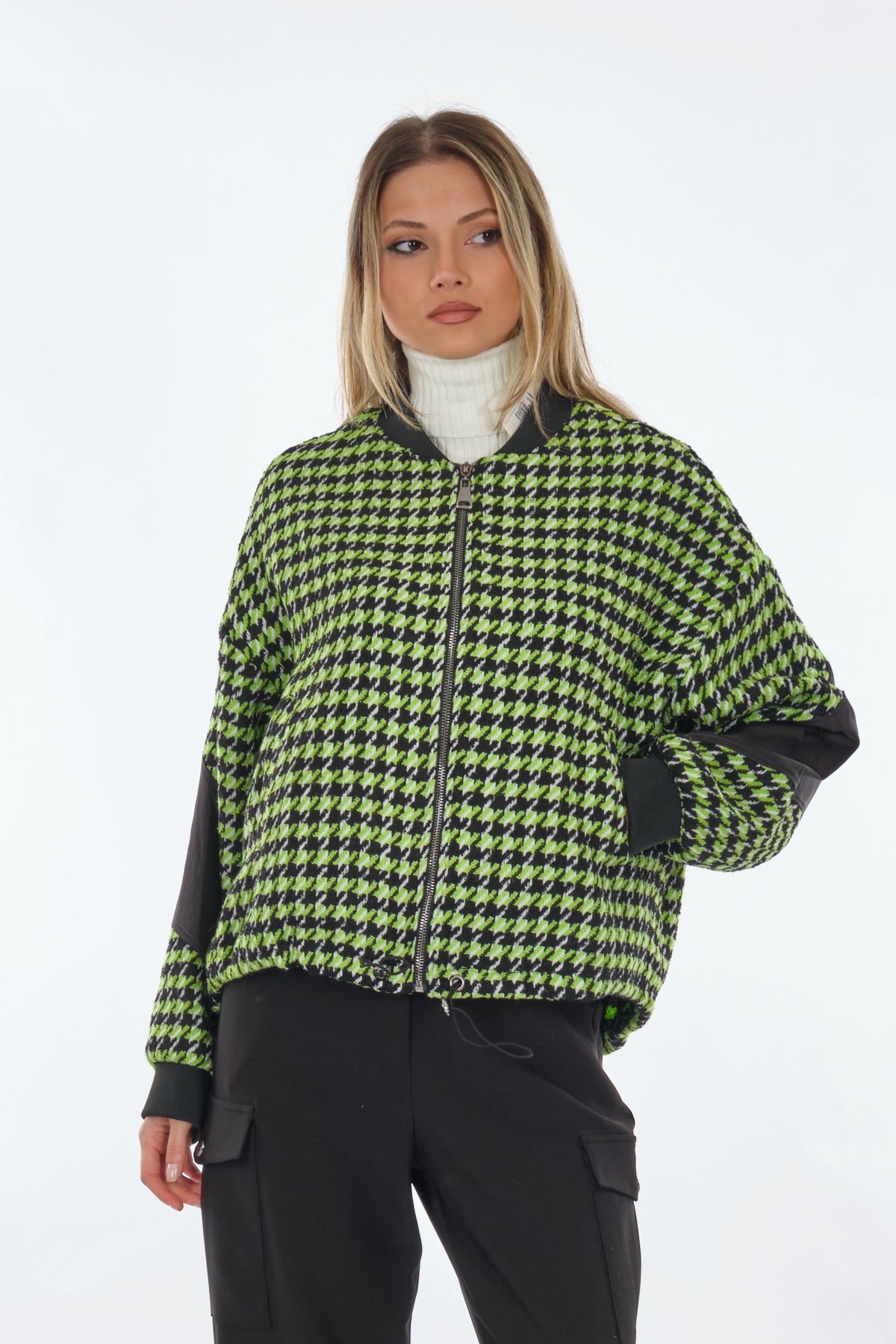 Unique Mode Women's Jacket UW243012