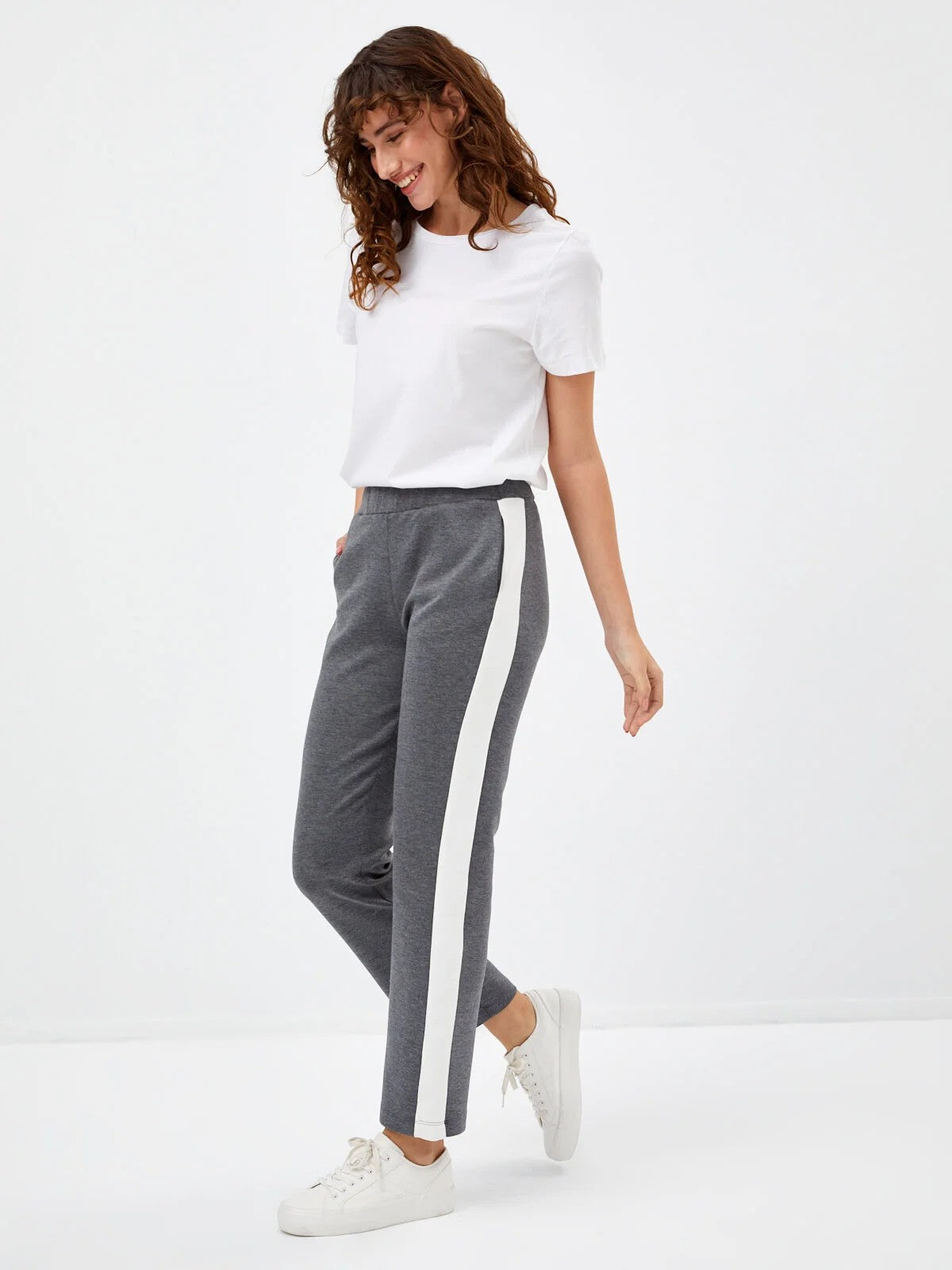 Faik Sönmez Women's Sweatpants U68323