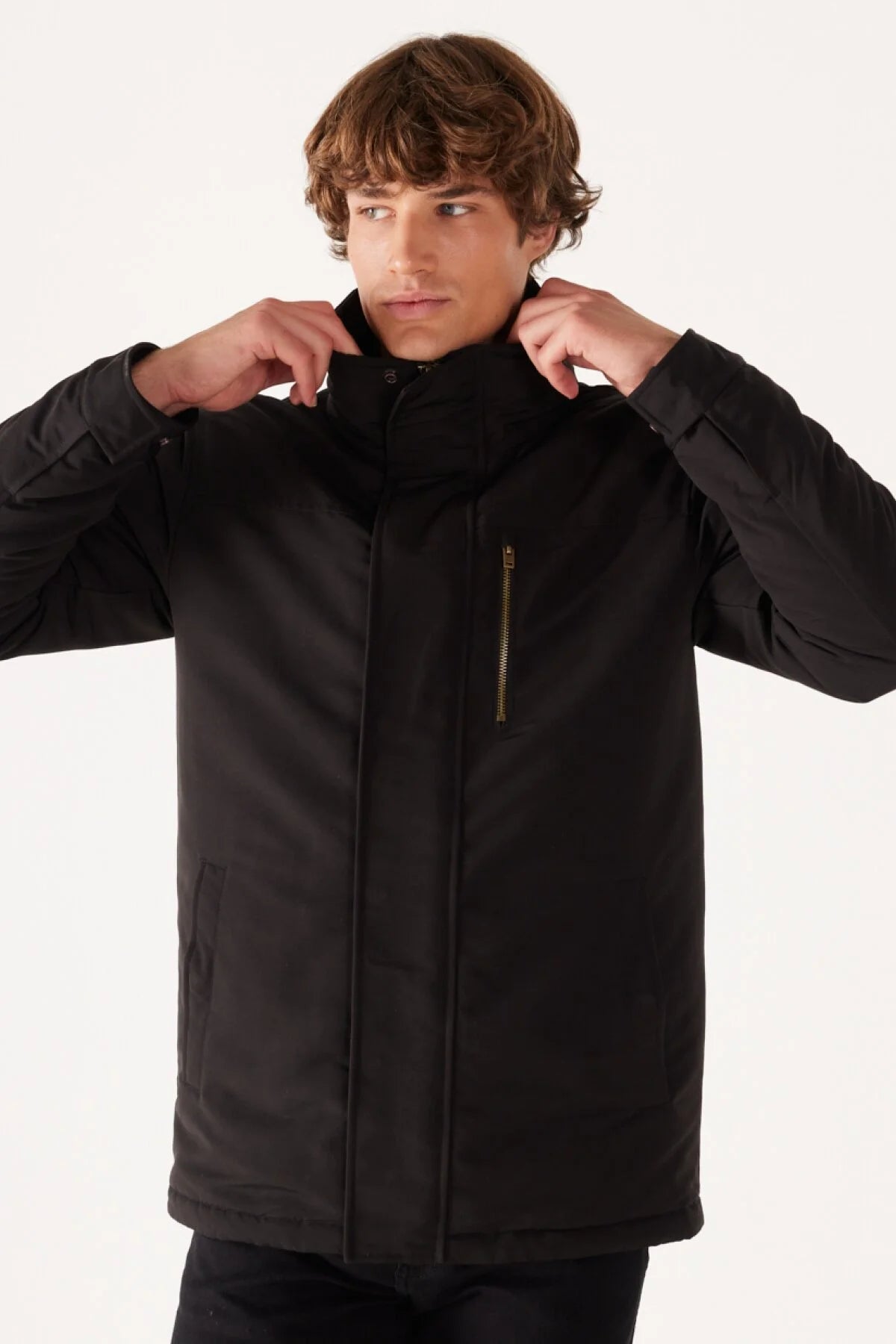 Stand Collar Regular Fit Black Men's Coat W40bww100