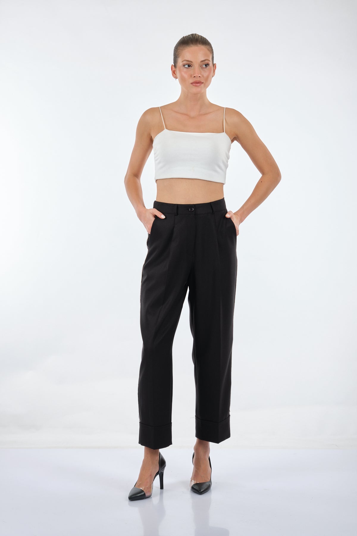 Unique Mode Women's Trousers UW233413