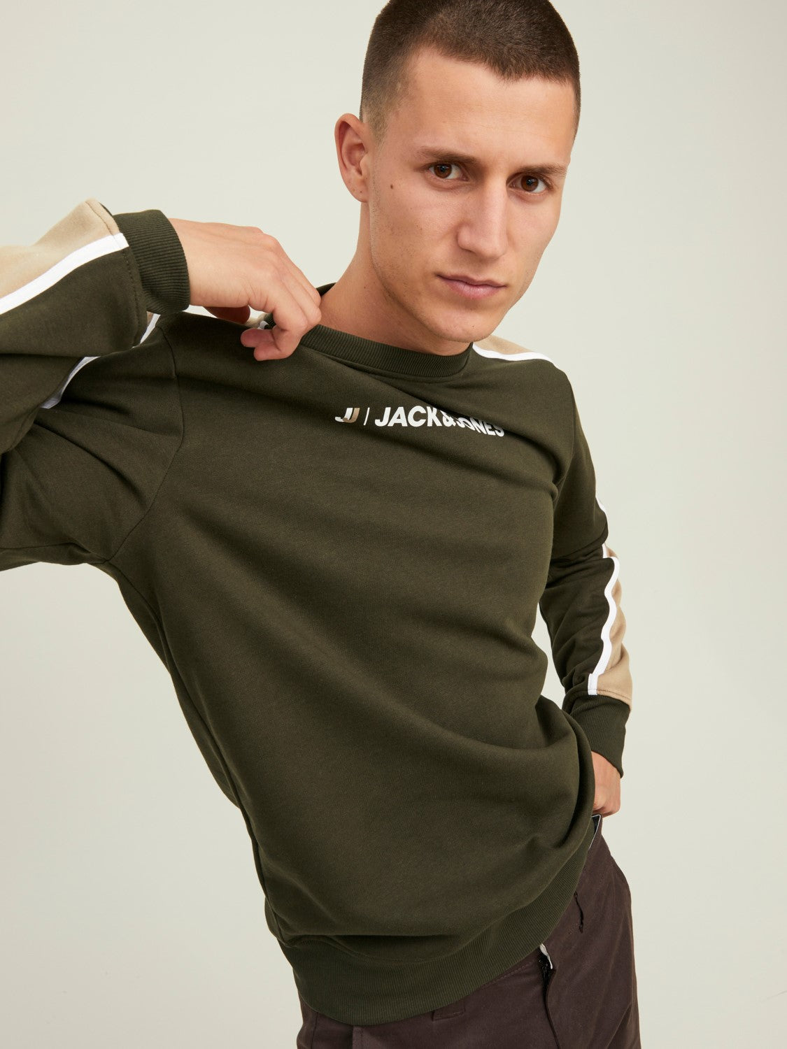 Jack&Jones Erkek Sweatshirt 12216318