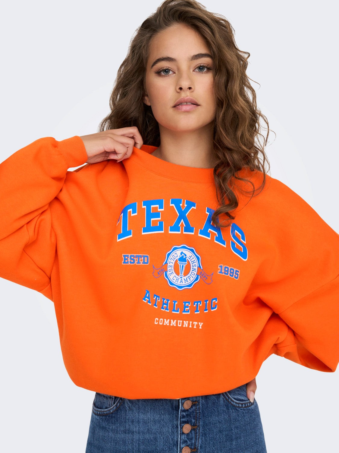 Only Women's Sweatshirt 15280180