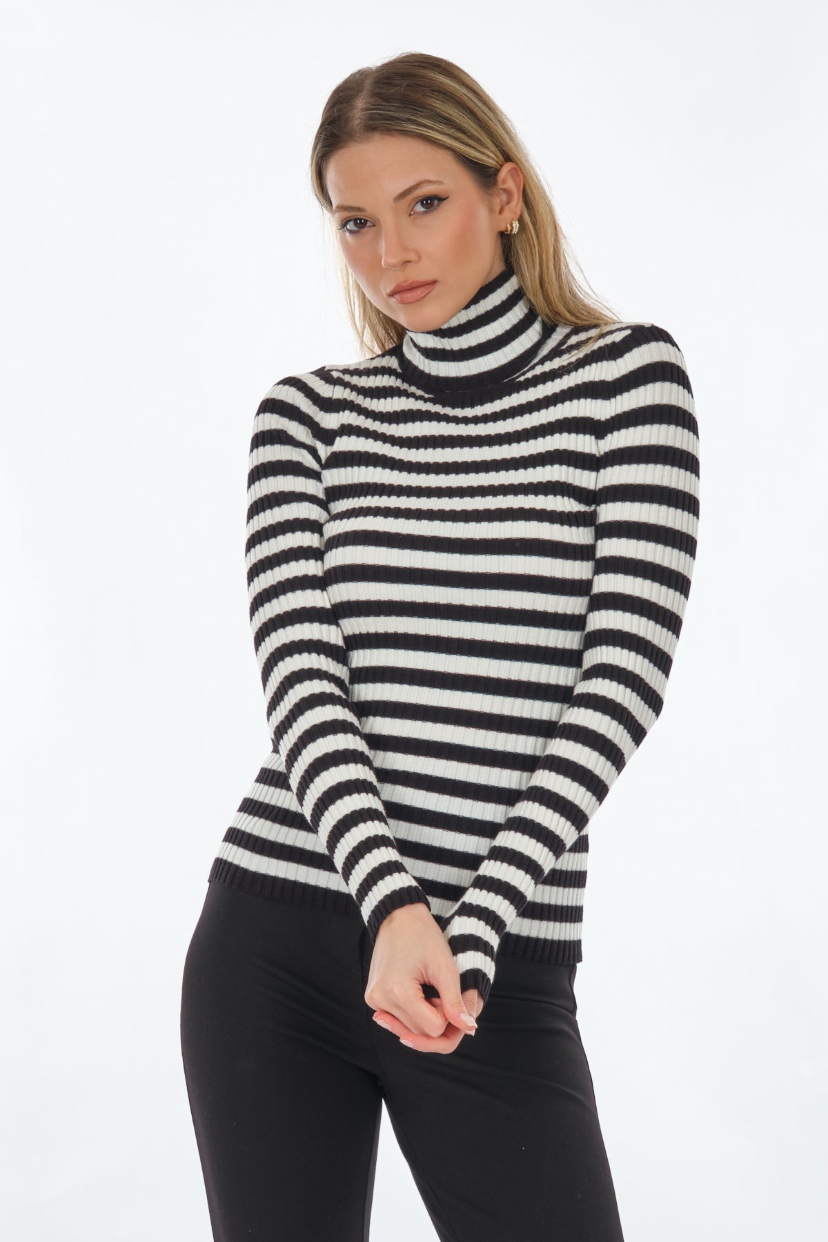 Knitwear Unique Mode Women's Sweater UW241005